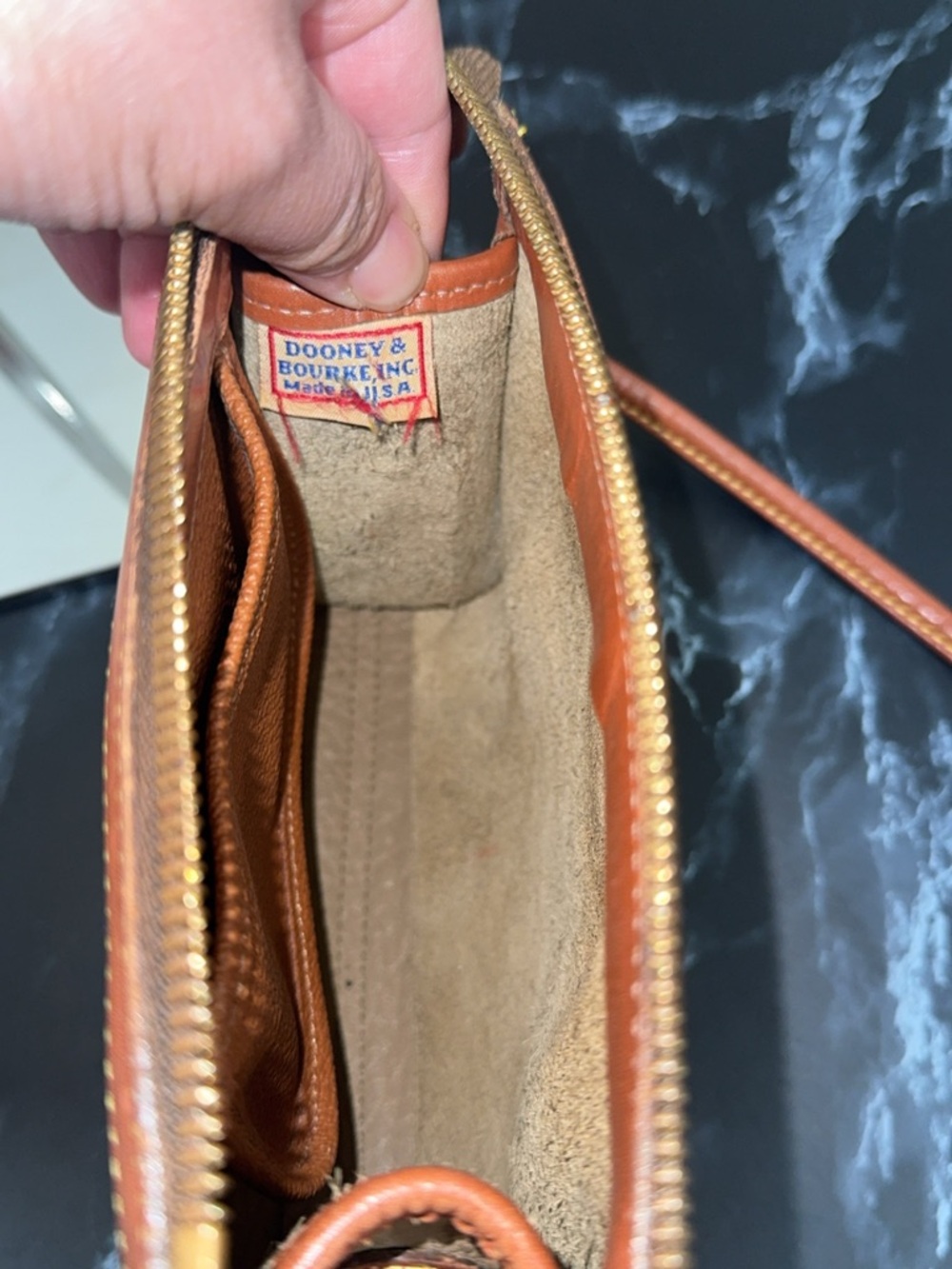 DOONEY & BOURKE Small Bag Purse Leather Crossbody Bag in Brown and Tan AUTHENTIC - Picture 10 of 11